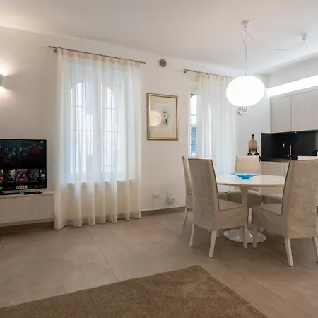 Residenza Manin - Domus *